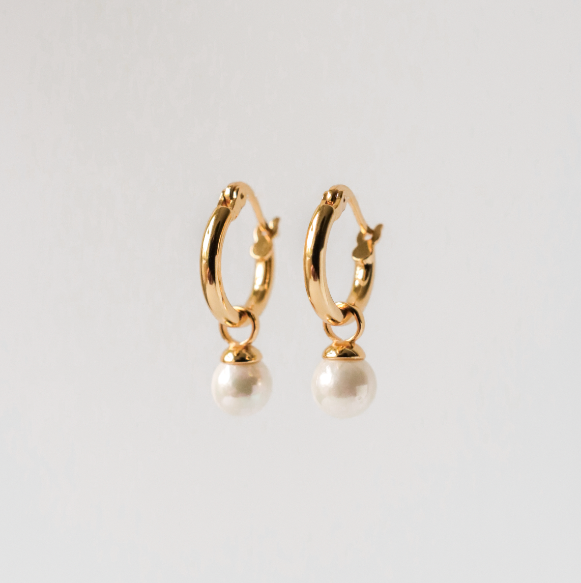 Clementine Pearl Earrings