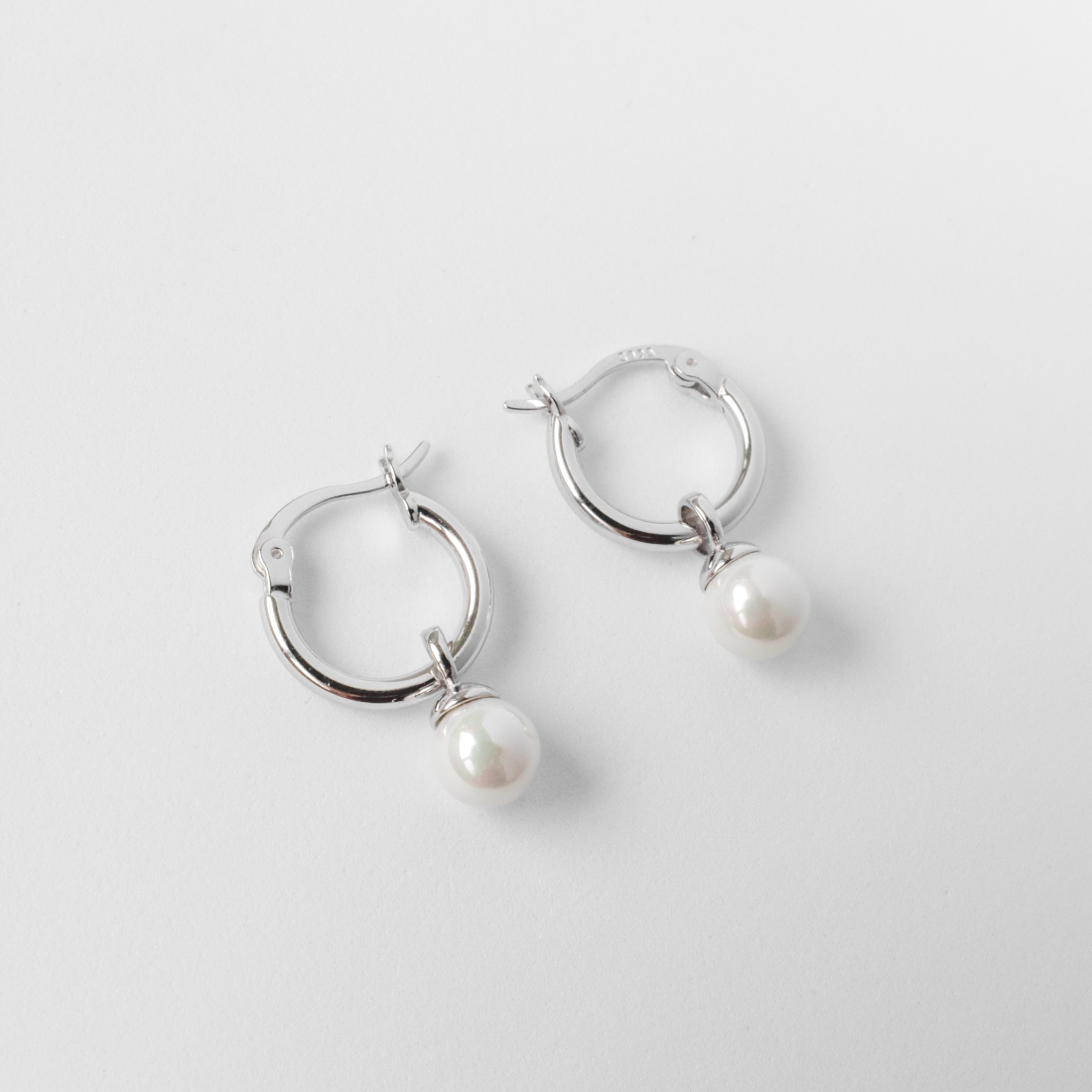 Clementine Pearl Earrings